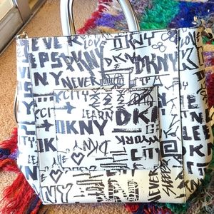 DKNY cross body bag graffiti style black/white